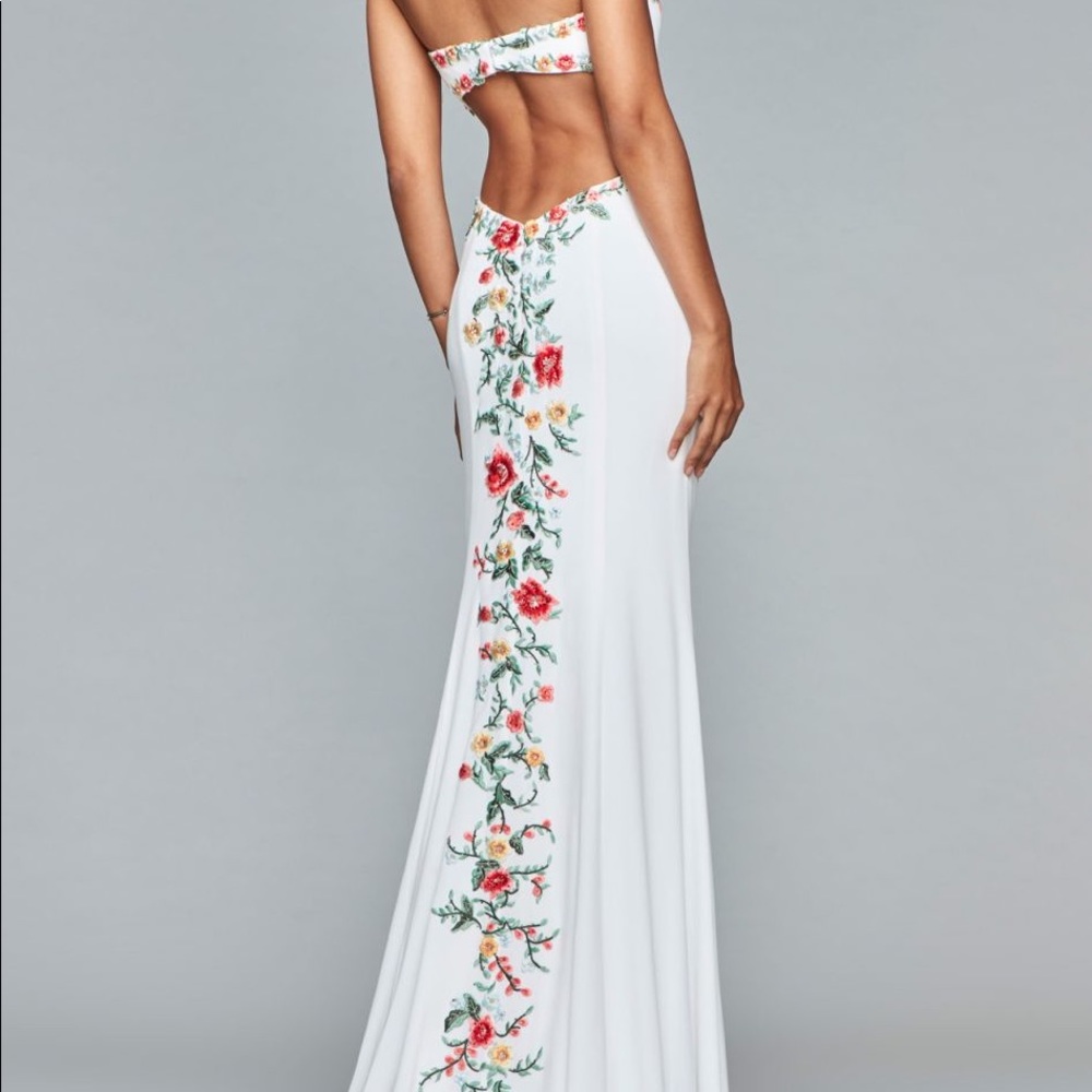 Prom dress